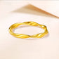 Creative DIY Möbius Ring Plaster Mold